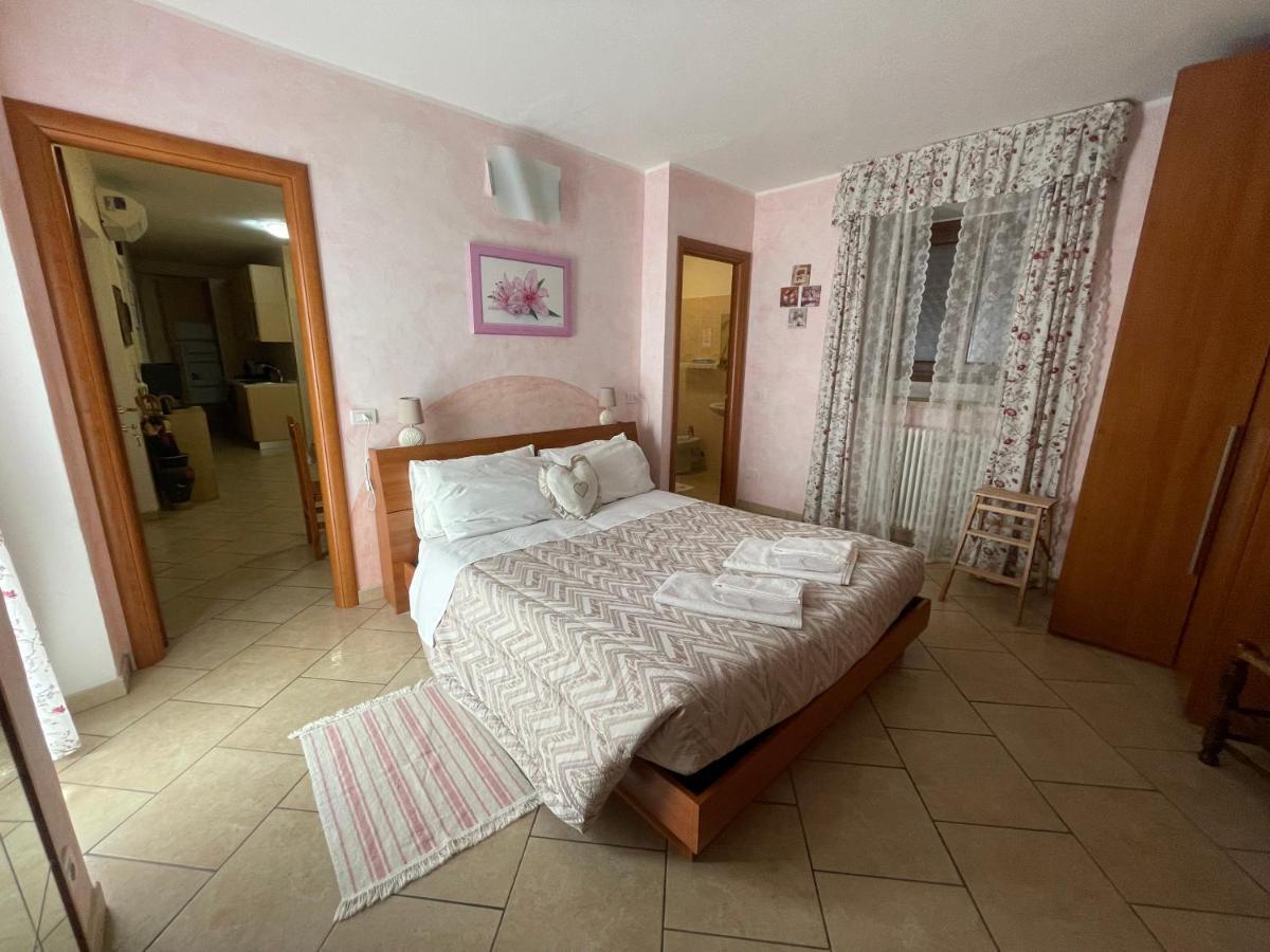 Hotel Diffuso Il Portichetto Vezio Perledo Luaran gambar