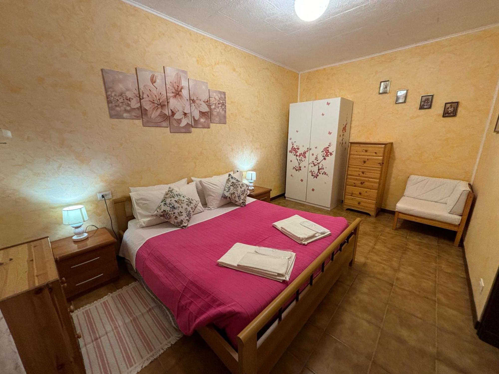 Hotel Diffuso Il Portichetto Vezio Perledo Luaran gambar