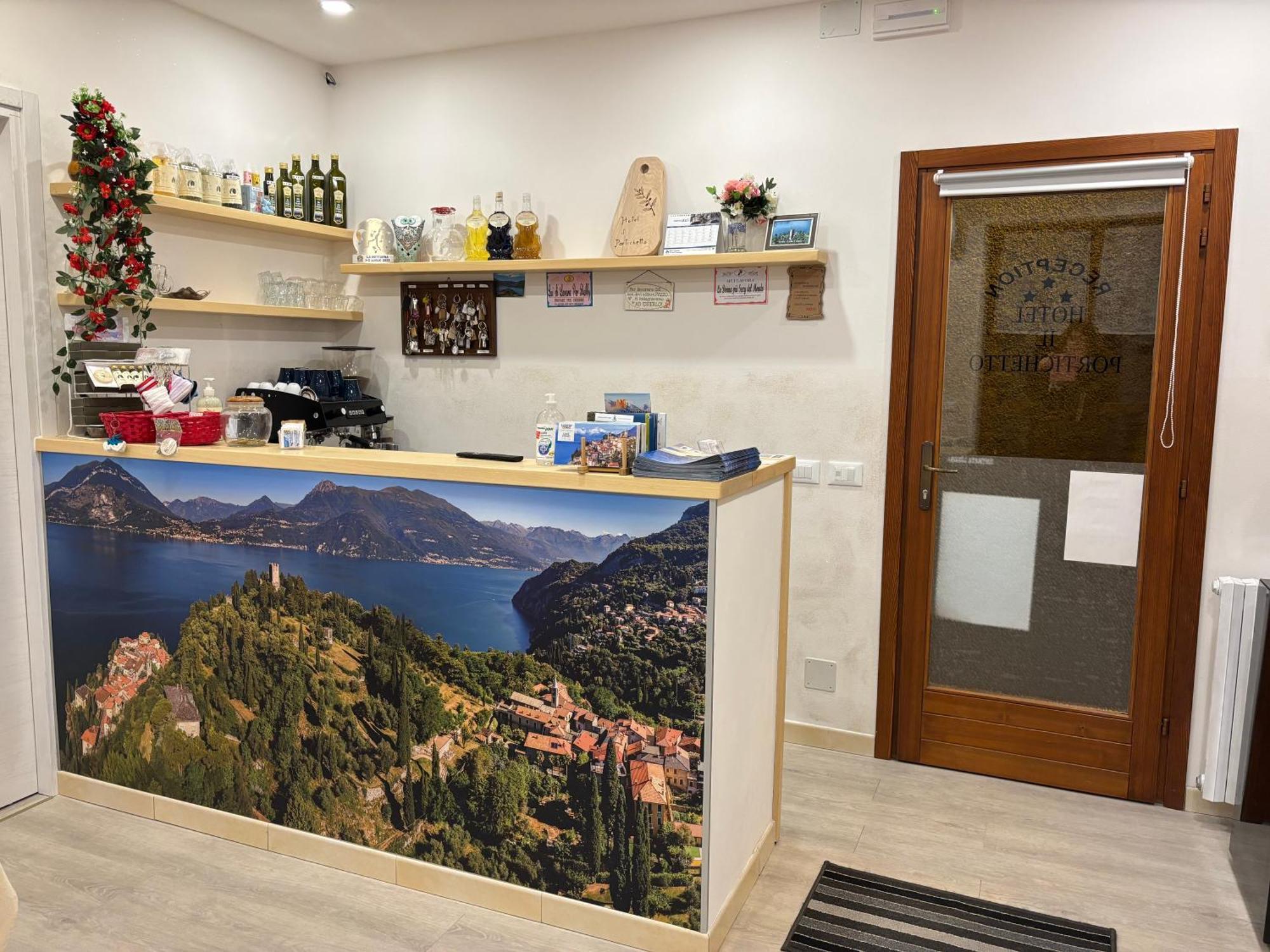 Hotel Diffuso Il Portichetto Vezio Perledo Luaran gambar